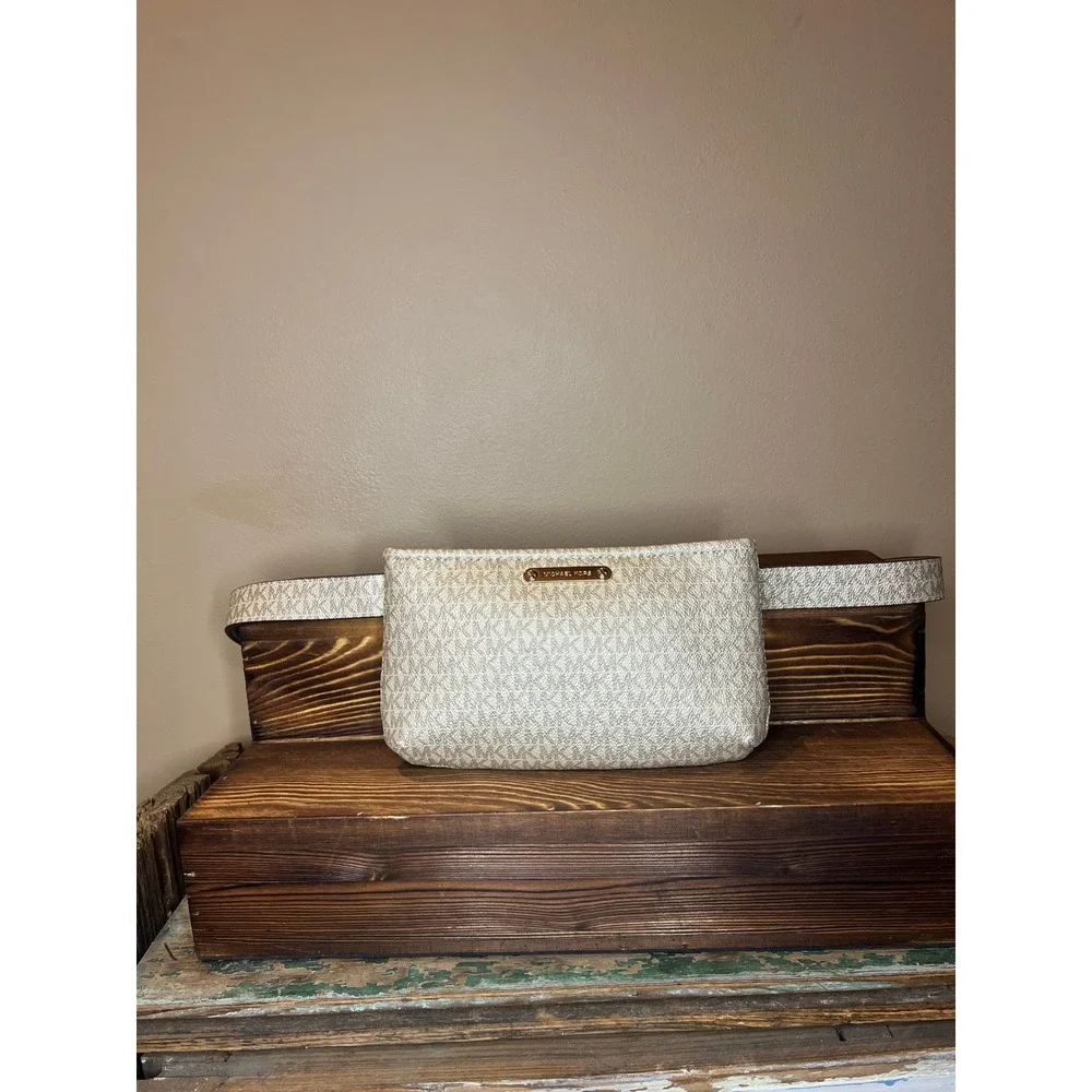 Michael Kors Pale Gold Metallic Signature Logo Belt Bag Fanny Pack